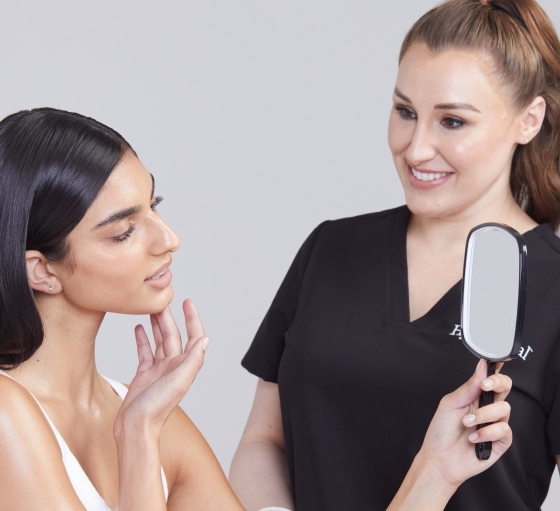 HydraFacial Mirror