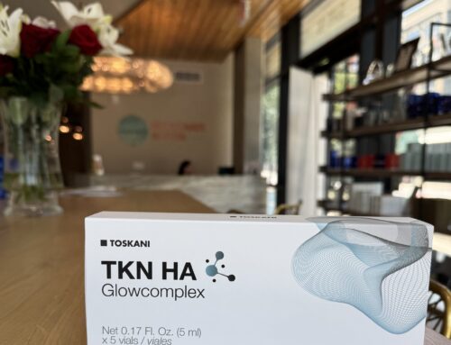 Meet Your Skin’s New Power Duo: Toskani Lumicen + HA Glowcomplex